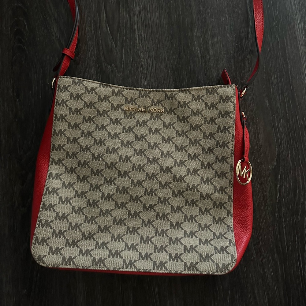 Micheal Kors Bag
